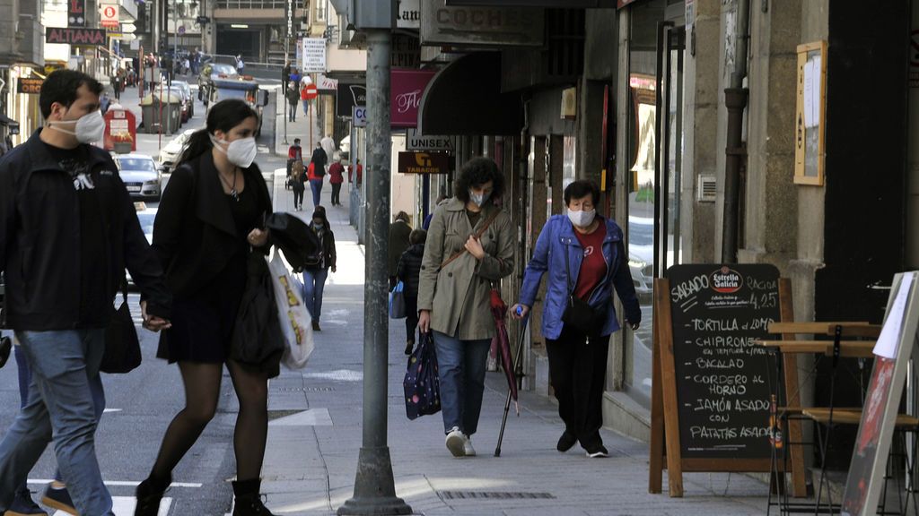 Galicia confina perimetralmente la ciudad de Ourense y el municipio de Barbadás Galicia confina perimetralmente la ciudad de Ourense y el municipio de Barbadás