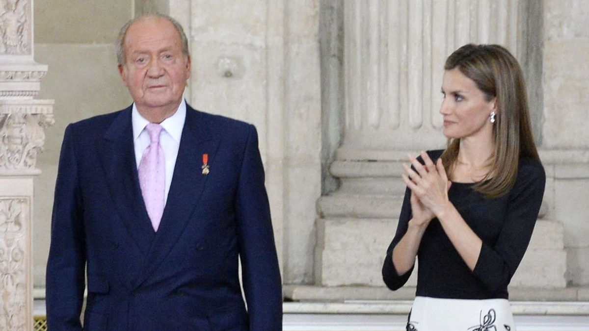 Corinna destapa la mala relación entre Juan Carlos y Letizia: "Él estuvo en contra, debieron ser años dificilísimos para ella"