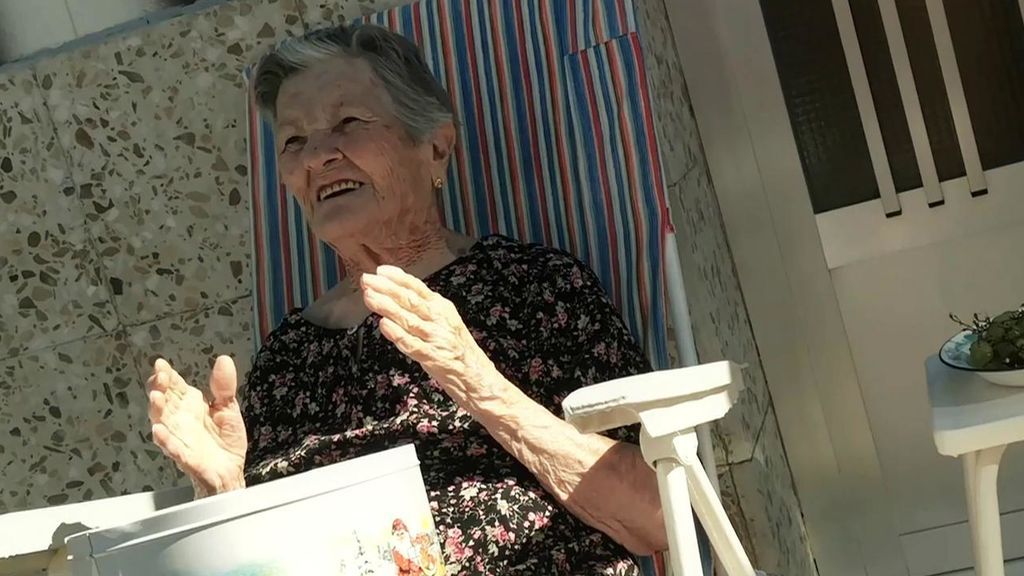 Teresa, la señora de 88 años fan de Sonsoles Ónega.