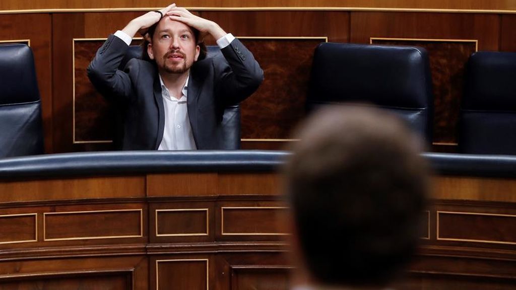Casado exige a Sánchez que aplique "la misma vara de medir" que con Rajoy y cese "de inmediato" a Iglesias Casado exige a Sánchez que aplique "la misma vara de medir" que con Rajoy y cese "de inmediato" a Iglesias