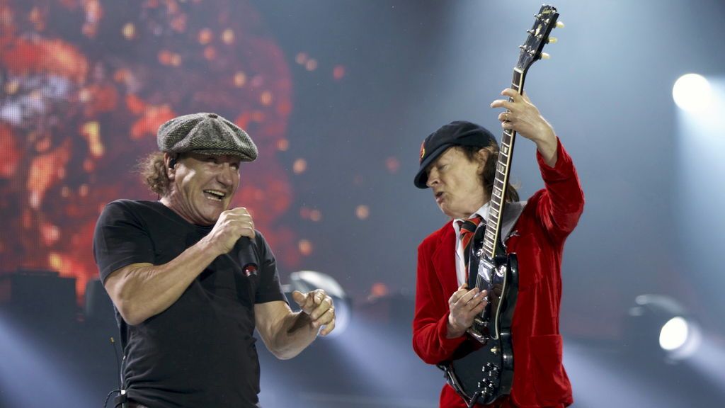 AC/DC sacarán su nuevo disco 'PWR UP' en noviembre y adelantan el tema 'Shot In The Dark' AC/DC sacarán su nuevo disco 'PWR UP' en noviembre y adelantan el tema 'Shot In The Dark'