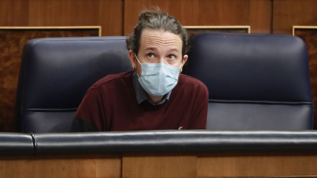 Pablo Iglesias ve "imposible" que el Tribunal Supremo le impute: "No voy a dimitir, si ocurre sería inconcebible" Pablo Iglesias ve "imposible" que el Tribunal Supremo le impute: "No voy a dimitir, si ocurre sería inconcebible"