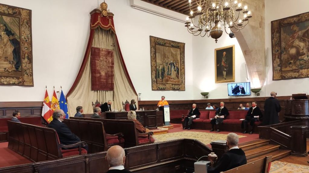 La Universidad de Salamanca expulsa a 36 estudiantes por incumplir las restricciones sanitarias La Universidad de Salamanca expulsa a 36 estudiantes por incumplir las restricciones sanitarias