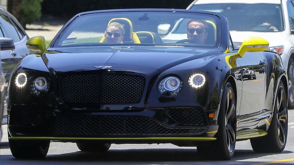 schwarzenegger bentley