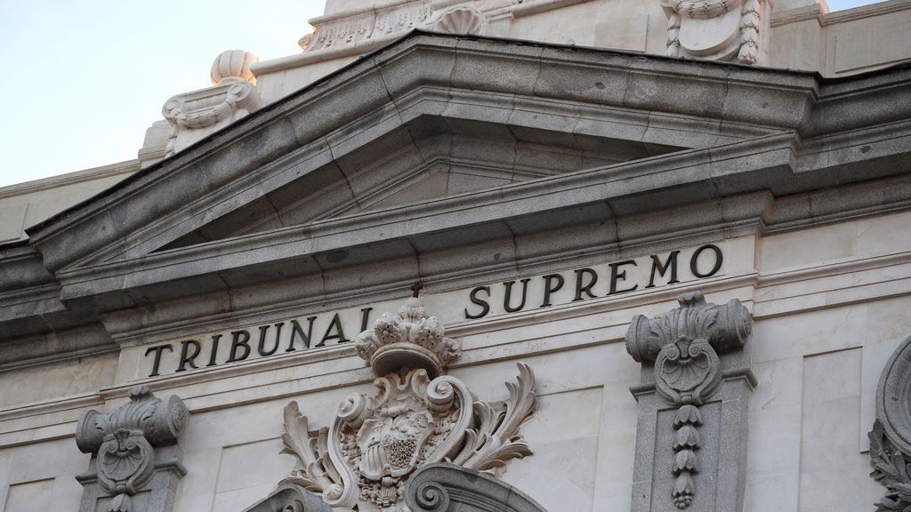 El Supremo rechaza la acusación de los médicos a Sanidad: "No hubo inactividad" El Supremo rechaza la acusación de los médicos a Sanidad: "No hubo inactividad"