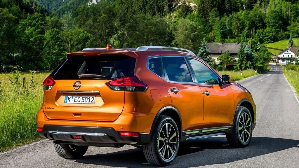 NISSAN X-TRAIL 2.jpg