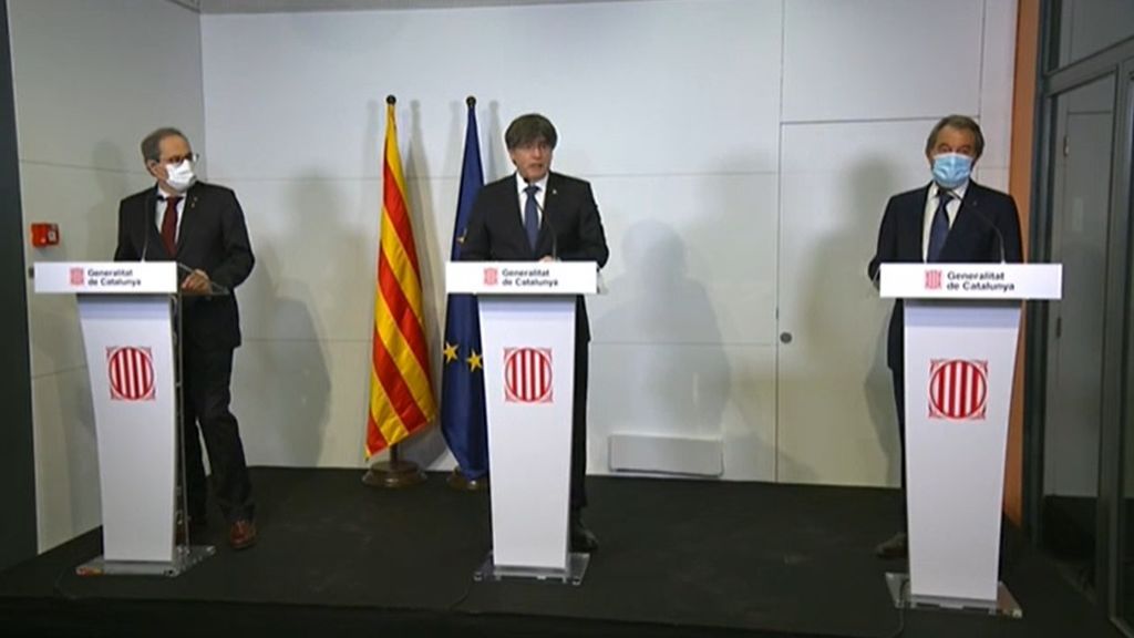 Puigdemont, Torra y Mas se reencuentran en Perpignan: "Los últimos tres presidents, los tres represaliados" Puigdemont, Torra y Mas se reencuentran en Perpignan: "Los últimos tres presidents, los tres represaliados"