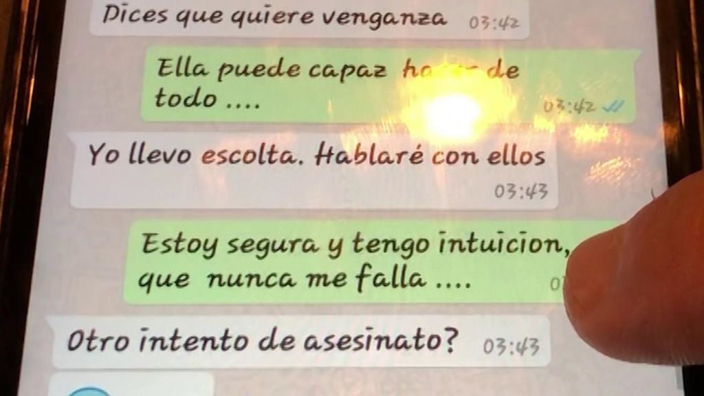 Los mensajes de Alina alertando a Josep María Mainat: "Ángela quiere venganza"