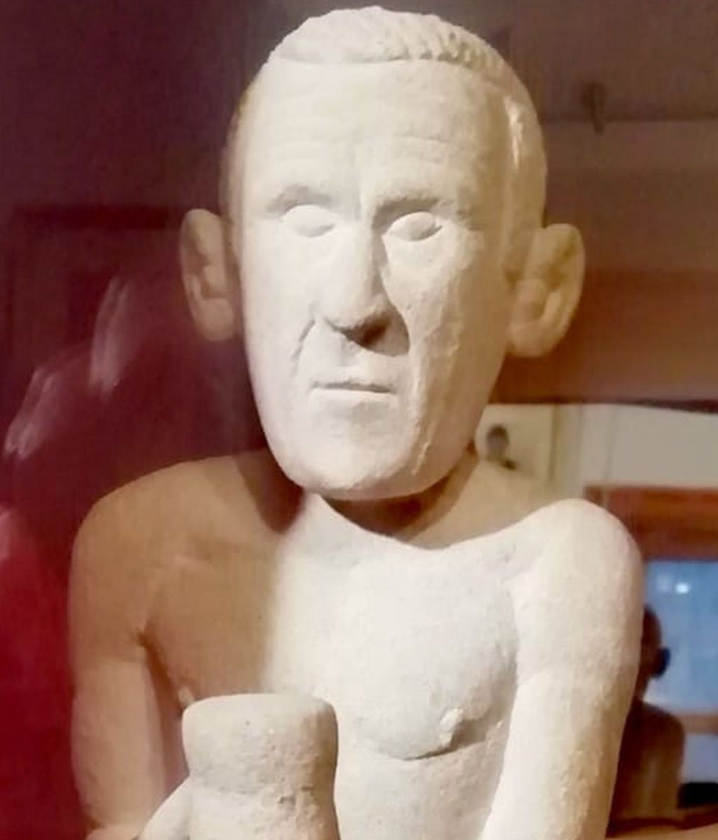 Escultura Crescencio Garrido