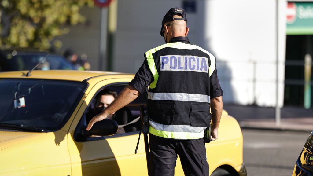Marlaska asegura que 7.000 policías se desplegarán "de inmediato" en carreteras y estaciones de Madrid Marlaska asegura que 7.000 policías se desplegarán "de inmediato" en carreteras y estaciones de Madrid