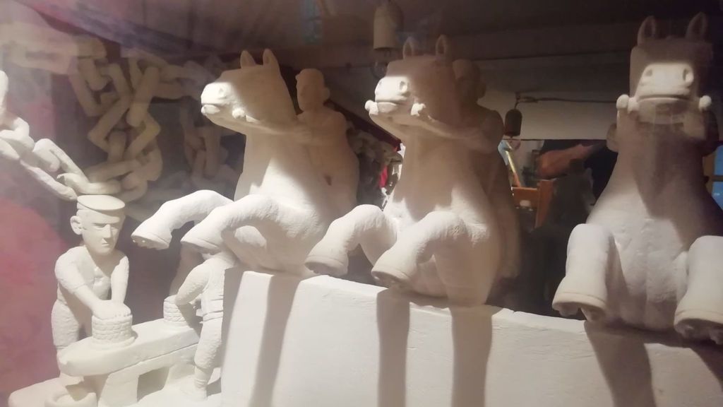 escultura caballos