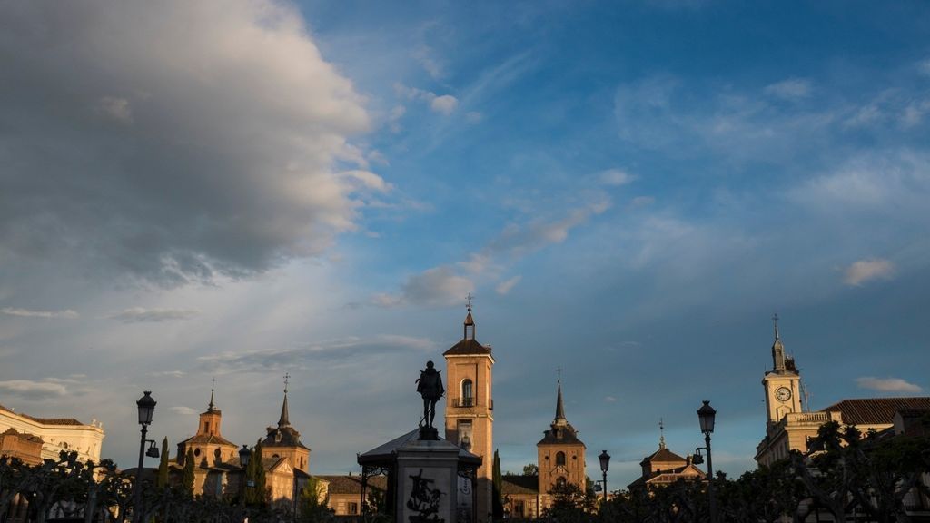 Alcalá de Henares se libra de la aplicación del estado de alarma en Madrid Alcalá de Henares se libra de la aplicación del estado de alarma en Madrid