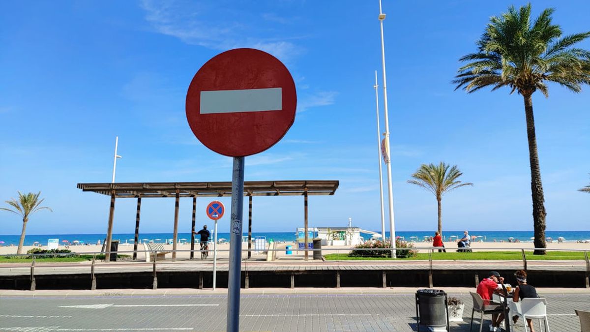 El cierre de Madrid golpea al sector turístico valenciano: “Morir de covid o morir de hambre” El cierre de Madrid golpea al sector turístico valenciano: “Morir de covid o morir de hambre”