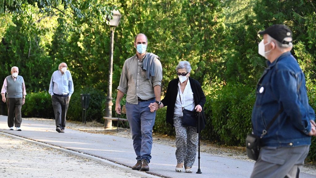 Los contagios siguen subiendo en España en el primer día de alarma en Madrid