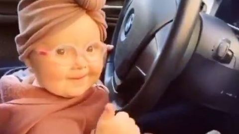 Un Bebe Arrasa En La Red Al Bailar Musica Electronica Ya Me Han Entrado Ganas De Tener Hijos