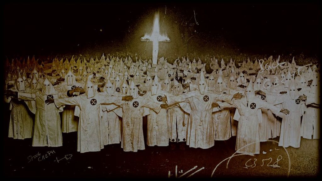 El macabro origen del Ku Klux Klan