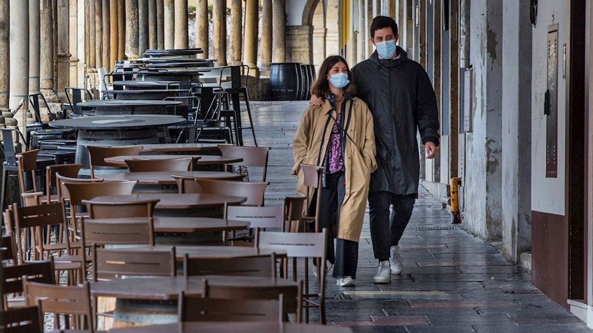 Gijón anuncia medidas más restrictivas a la movilidad si suben los contagios de coronavirus Gijón anuncia medidas más restrictivas a la movilidad si suben los contagios de coronavirus