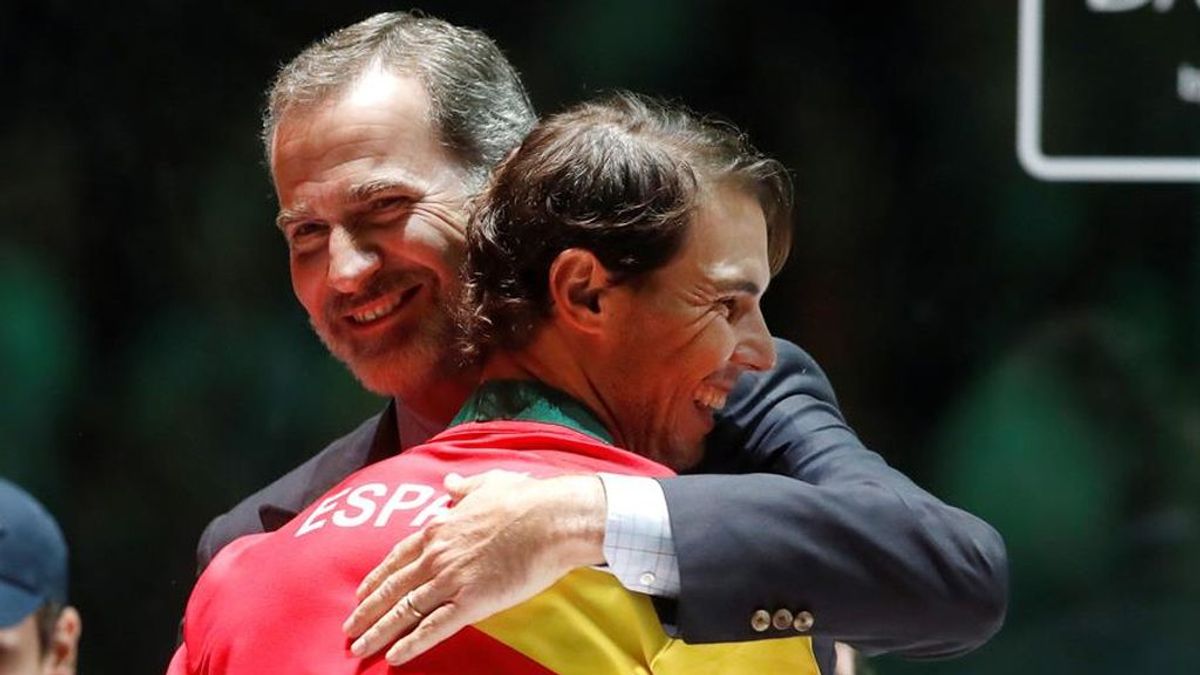 La política y el deporte felicitan a Rafa Nadal, "el mejor deportista de la historia", por su decimotercer Roland Garros La política y el deporte felicitan a Rafa Nadal, "el mejor deportista de la historia", por su decimotercer Roland Garros