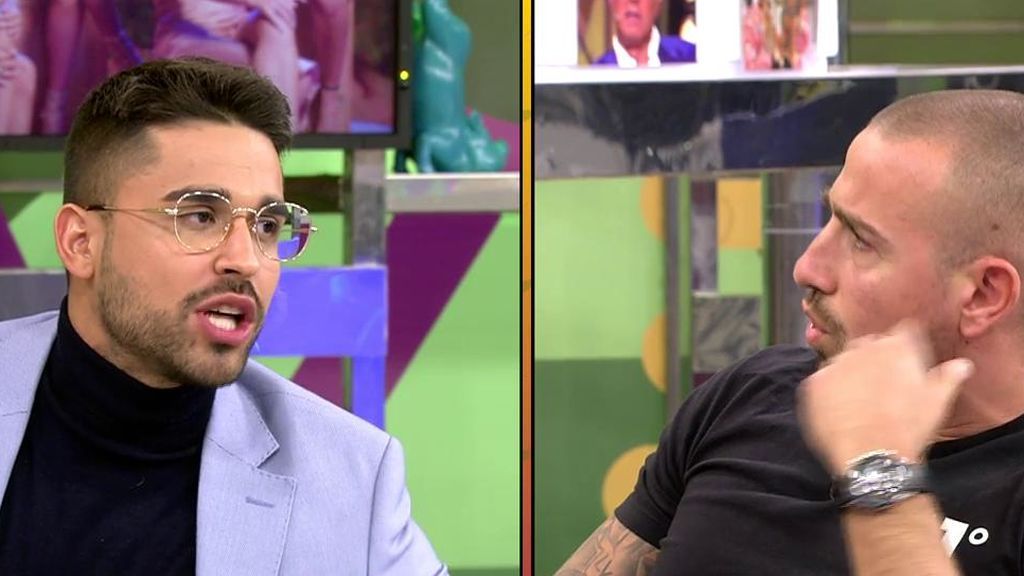 Rafa Mora discute con Miguel Frigenti.