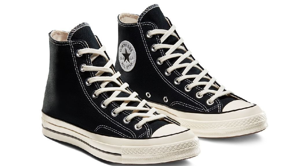 CONVERSE-NEGRAS-2