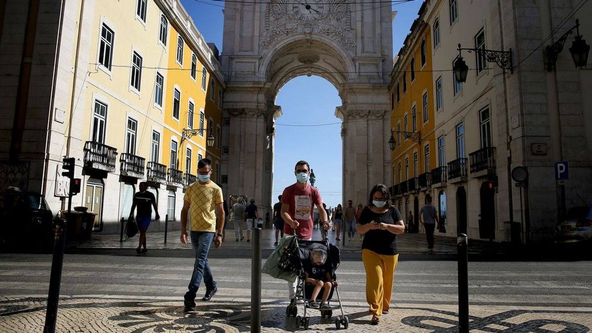 Portugal registra su peor dato de muertos por covid desde mayo y se prepara para endurecer las restricciones Portugal registra su peor dato de muertos por covid desde mayo y se prepara para endurecer las restricciones