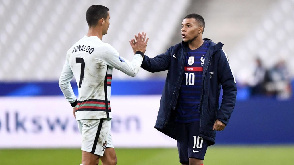 Al-Khelaïfi elige a Cristiano Ronaldo para sustituir a Mbappé: en el PSG dan por hecho que fichará por el Real Madrid Al-Khelaïfi elige a Cristiano Ronaldo para sustituir a Mbappé: en el PSG dan por hecho que fichará por el Real Madrid