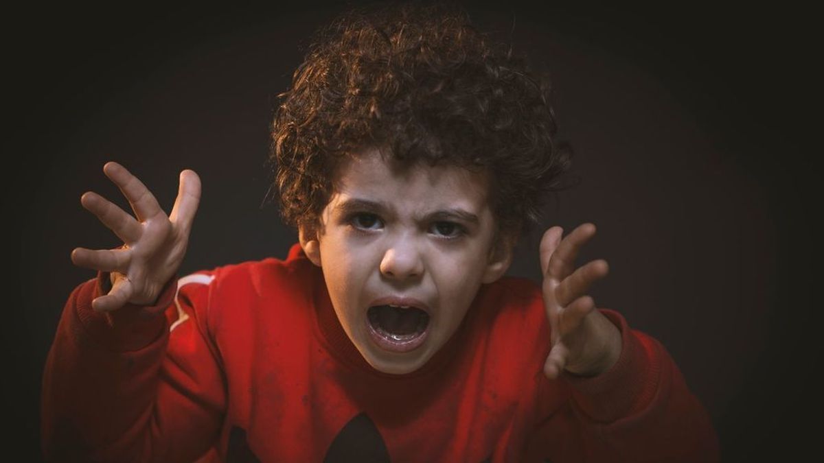 ¿Por qué los niños gritan al hablar? Puedes ayudarles a controlarlo