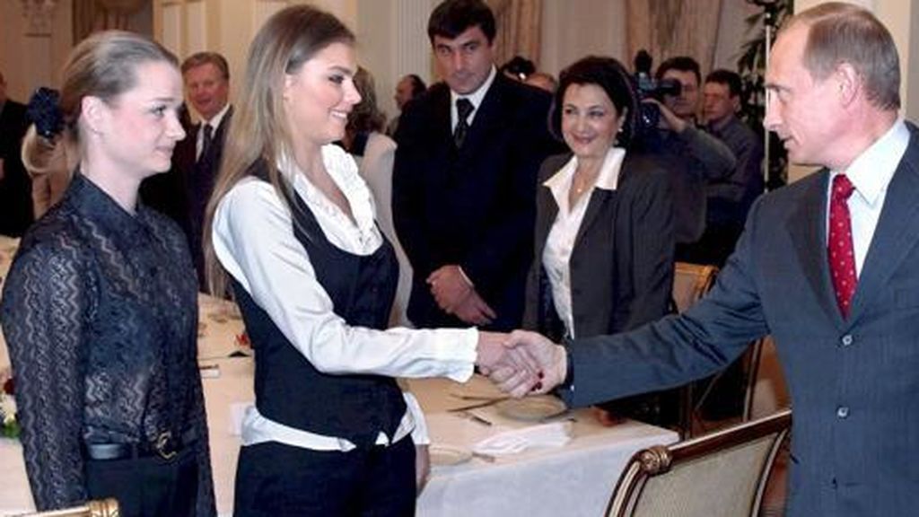 La vida secreta de Putin: su presunta amante y madre de sus hijos sigue desaparecida La vida secreta de Putin: su presunta amante y madre de sus hijos sigue desaparecida
