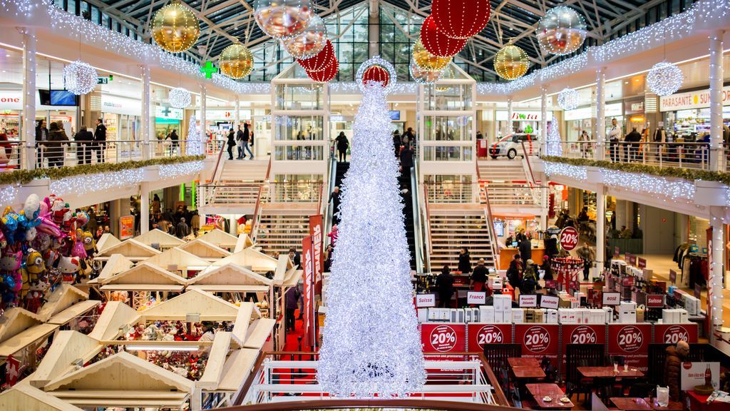 La factura de la Navidad sin consumo: bares, restaurantes y hoteles dejarán de ingresar 10.000 millones La factura de la Navidad sin consumo: bares, restaurantes y hoteles dejarán de ingresar 10.000 millones
