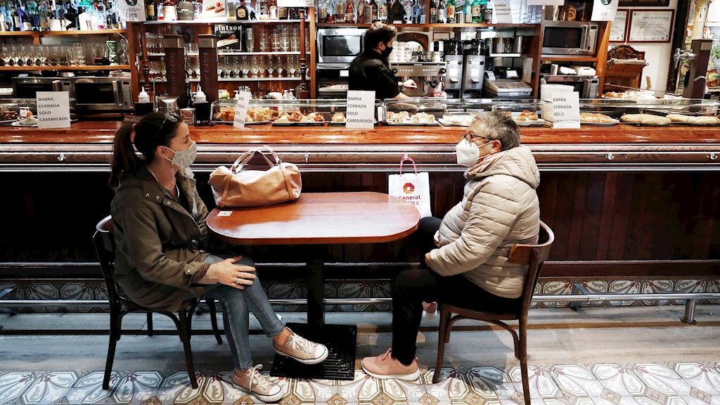 Navarra supera de nuevo el medio millar de casos diarios, con 523 nuevos contagios Navarra supera de nuevo el medio millar de casos diarios, con 523 nuevos contagios