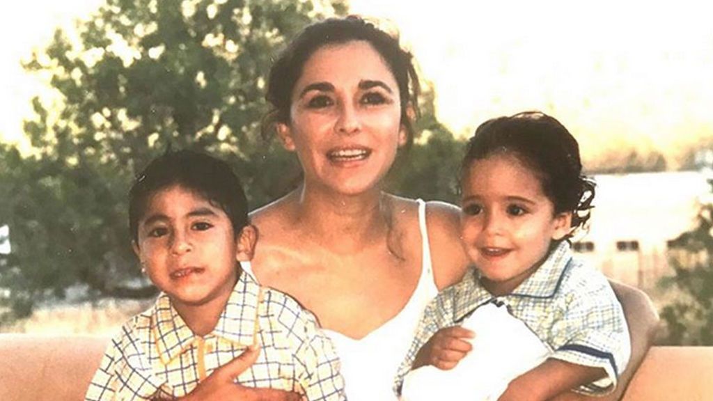 Los hijos de Isabel Gemio han crecido: la vida adulta de Gustavo y Diego Manrique Los hijos de Isabel Gemio han crecido: la vida adulta de Gustavo y Diego Manrique