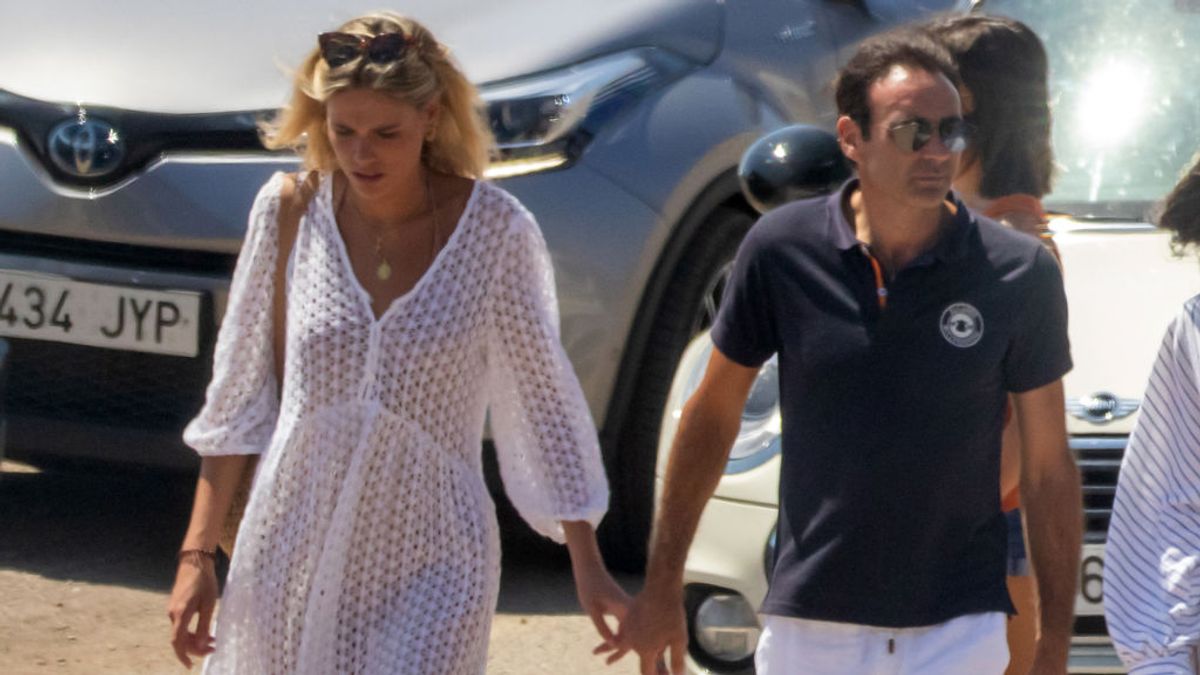 Enrique Ponce y Ana Soria estrenan su nuevo ático de lujo en Almería con un vídeo en Tik Tok Enrique Ponce y Ana Soria estrenan su nuevo ático de lujo en Almería con un vídeo en Tik Tok