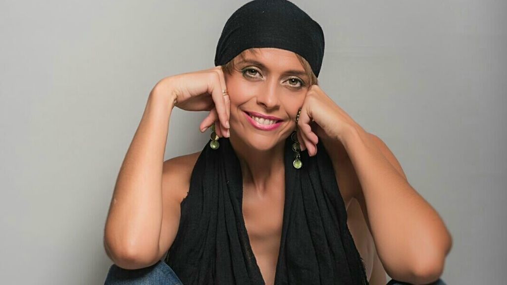 Montserrat Jiménez, superviviente de cáncer de mama: “No quiero autocompasión, sino pasión por vivir” Montserrat Jiménez, superviviente de cáncer de mama: “No quiero autocompasión, sino pasión por vivir”