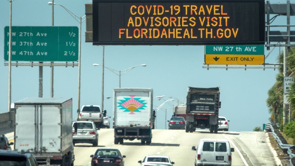 Miami advierte de alza en covid-19 y pelea para volver al toque de queda