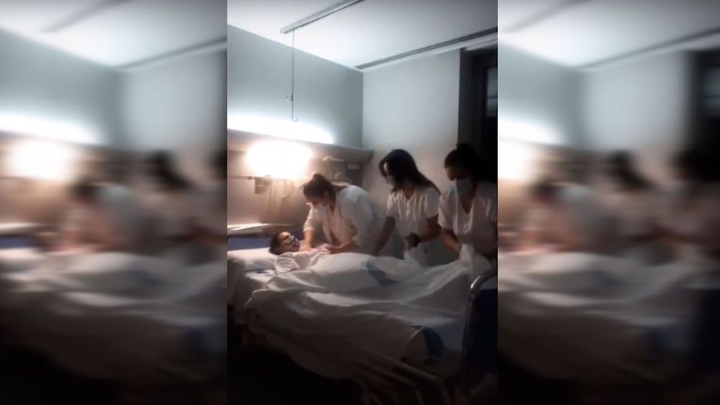 Polémico video de cuatro enfermeras investigadas por imitar a los africanos bailando con un ataúd: “Se burlan de los muertos” Polémico video de cuatro enfermeras investigadas por imitar a los africanos bailando con un ataúd: “Se burlan de los muertos”