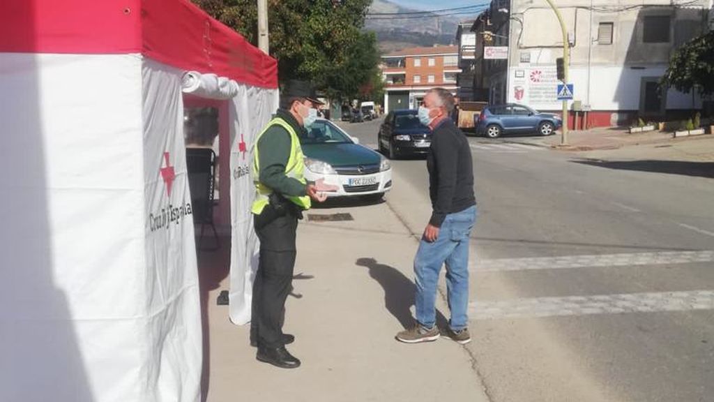 Aumenta el número de contagios en Extremadura por la movilidad en el puente del Pilar Aumenta el número de contagios en Extremadura por la movilidad en el puente del Pilar