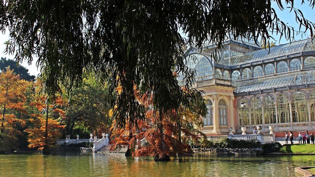 Siete parques urbanos de España para respirar aire puro en medio de la ciudad