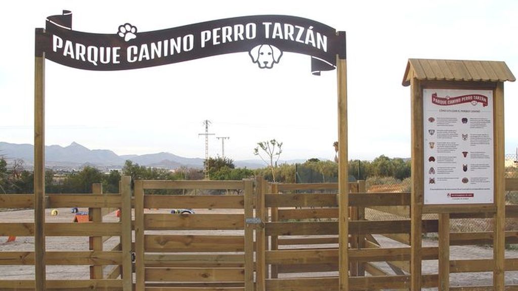Parque Canino Perro Tarzán