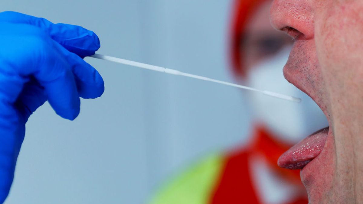 Cobayas humanas: Reino Unido firma un contrato para investigar la Covid-19 con voluntarios dispuestos a contagiarse Cobayas humanas: Reino Unido firma un contrato para investigar la Covid-19 con voluntarios dispuestos a contagiarse