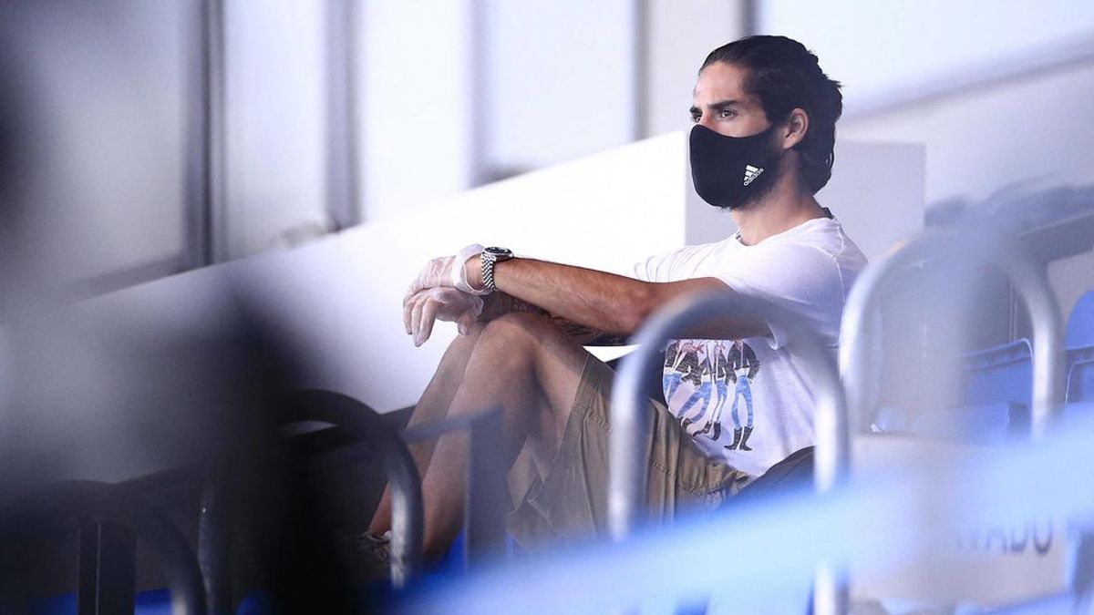 La preocupación de Zidane y Luis Enrique con Isco: "Ven casi imposible poder recuperarlo" La preocupación de Zidane y Luis Enrique con Isco: "Ven casi imposible poder recuperarlo"