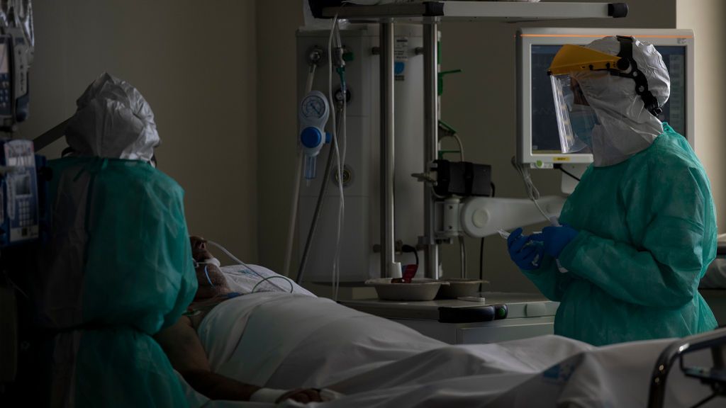 Una nueva técnica permite que los pacientes ingresados en la UCI mejoren su capacidad respiratoria Una nueva técnica permite que los pacientes ingresados en la UCI mejoren su capacidad respiratoria