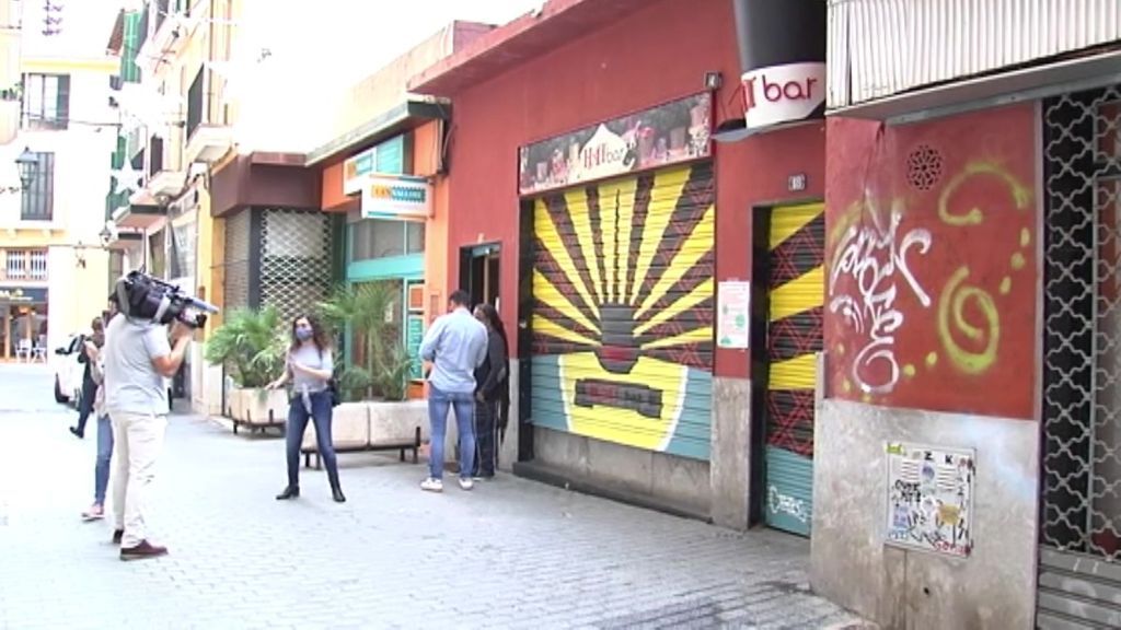 Armengol niega que estuviese de copas en un bar de Palma durante el cierre de estos locales