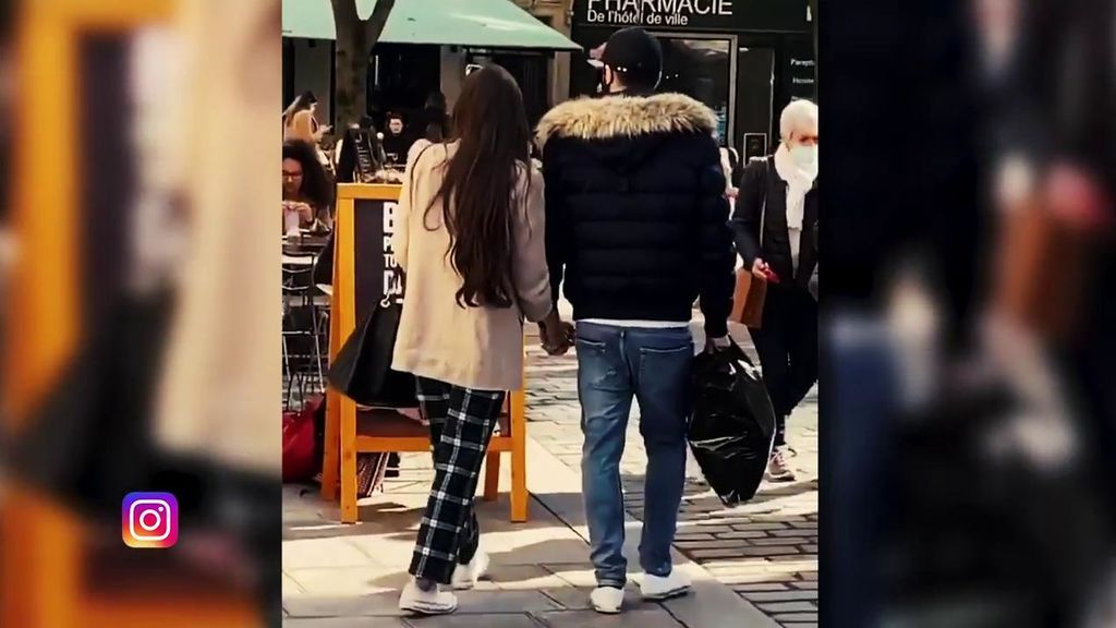 Melyssa pasea de la mano de su nuevo amor