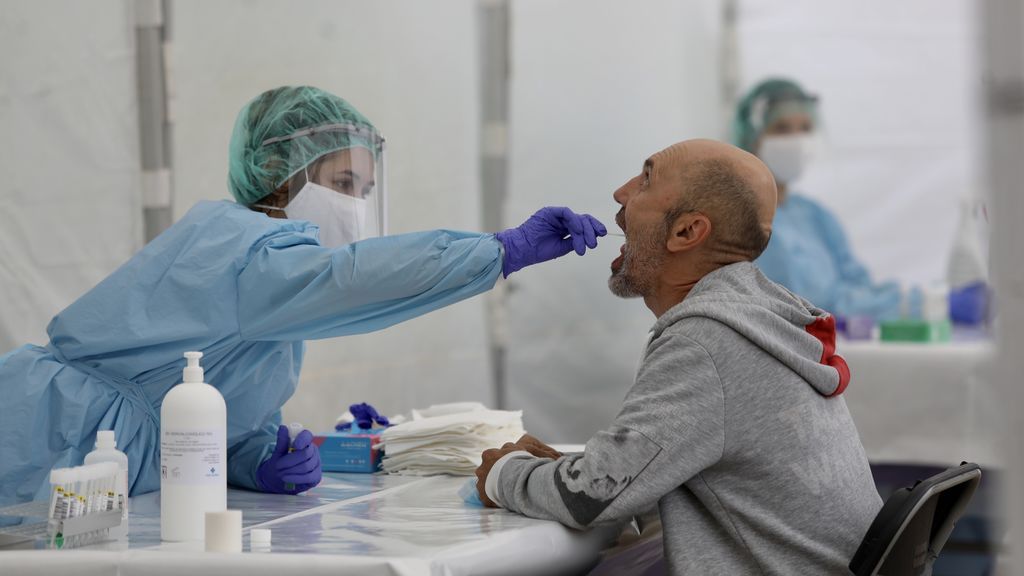Récord de nuevos casos de coronavirus en el País Vasco: 1.033 en las últimas 24 horas Récord de nuevos casos de coronavirus en el País Vasco: 1.033 en las últimas 24 horas