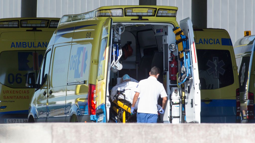 Suben a 27 los contagios por el brote que afecta al área de oncología del Hospital Provincial de Pontevedra Suben a 27 los contagios por el brote que afecta al área de oncología del Hospital Provincial de Pontevedra