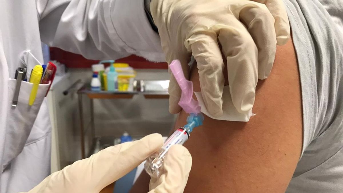 Preocupación en la FDA por la confianza hacia la vacuna del coronavirus