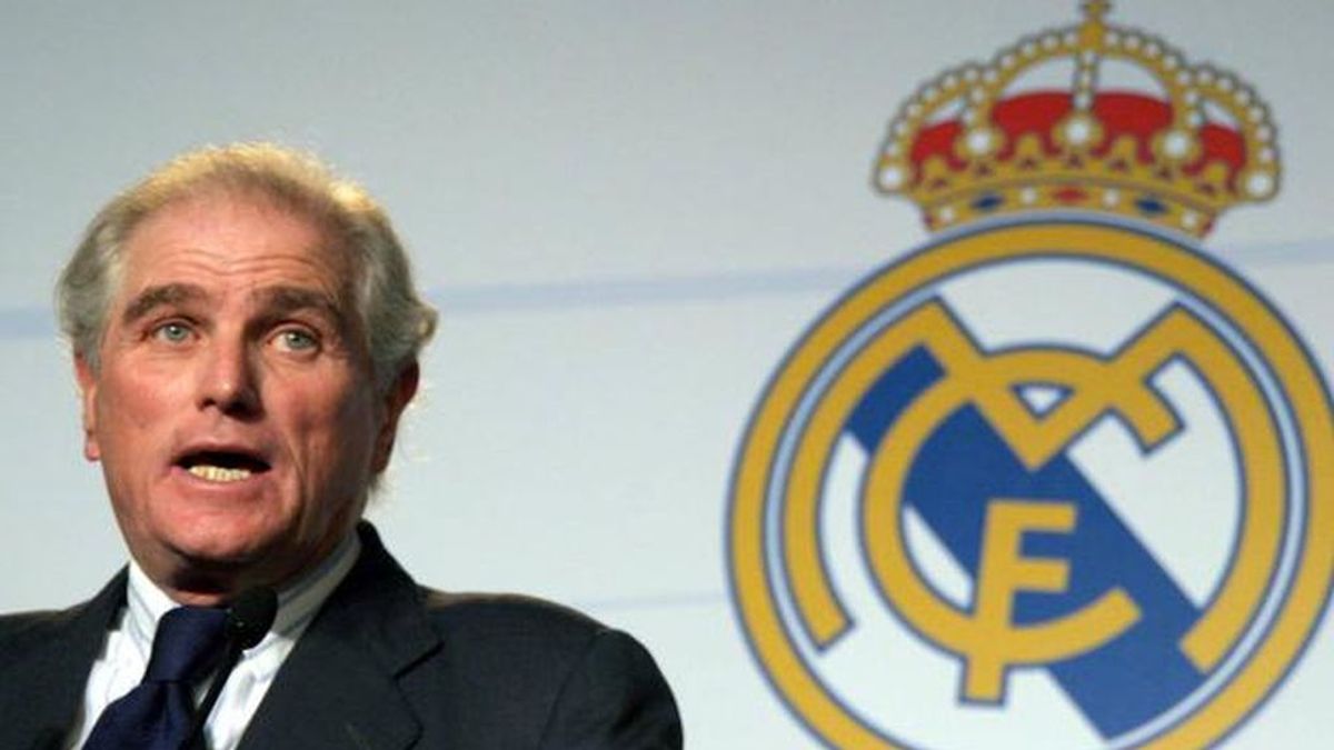 Ramón Calderón asegura que el Real Madrid tiene pendiente facturas por más de 1.000 millones: "La caja está vacía" Ramón Calderón asegura que el Real Madrid tiene pendiente facturas por más de 1.000 millones: "La caja está vacía"