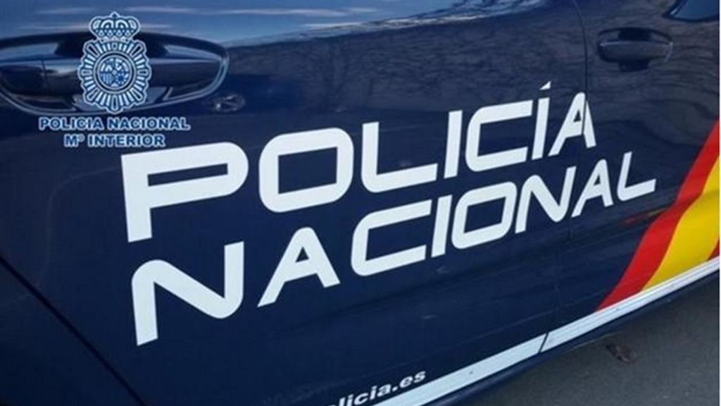Detenidos dos representantes de una entidad religiosa por estafar 30.000 euros a varios fieles en Málaga Detenidos dos representantes de una entidad religiosa por estafar 30.000 euros a varios fieles en Málaga