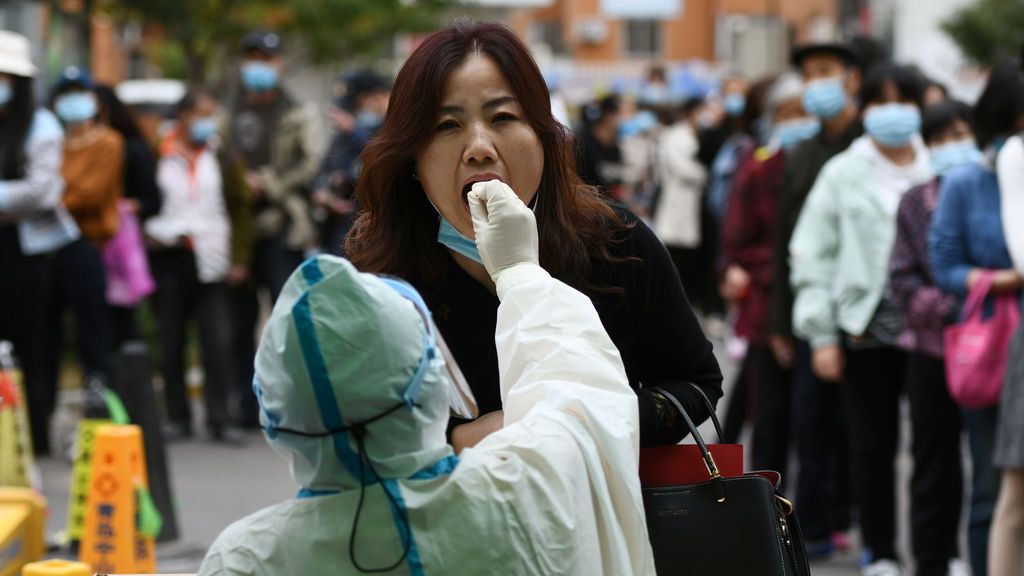 China test a una ciudad entera por un caso asintomático China test a una ciudad entera por un caso asintomático