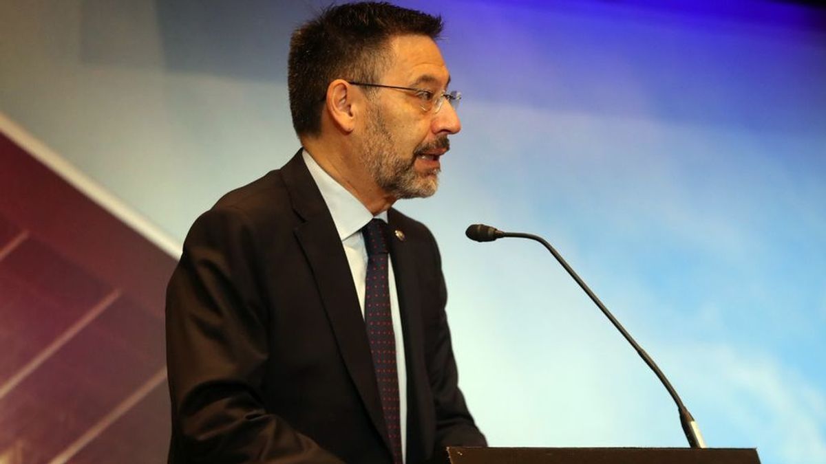 Bartomeu dimite como presidente del Barça para que no se celebre el voto de la moción de censura Bartomeu dimite como presidente del Barça para que no se celebre el voto de la moción de censura